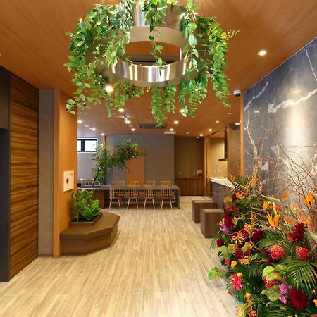Luxcare Hotel Osaka Exterior foto