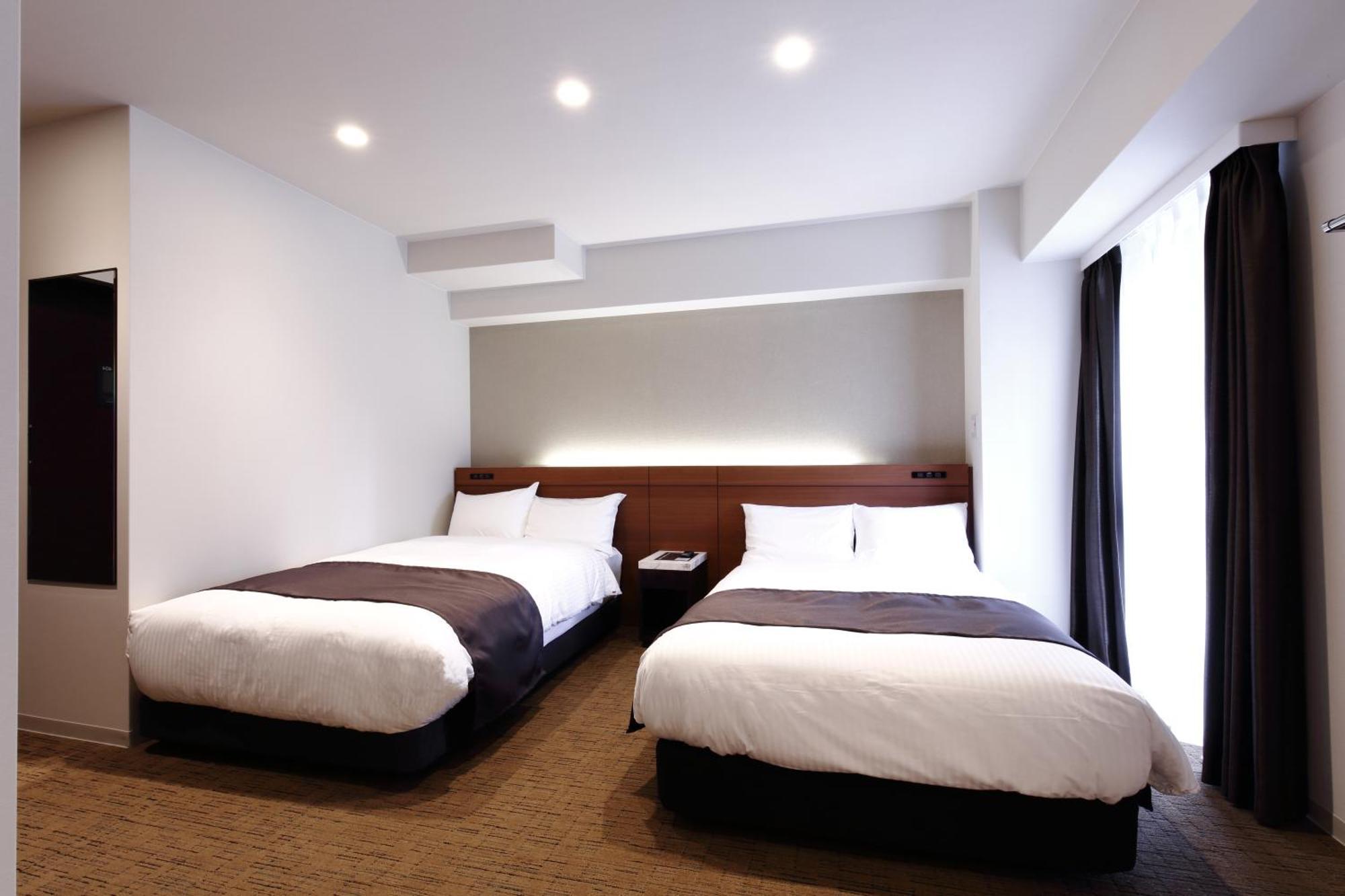 Luxcare Hotel Osaka Exterior foto